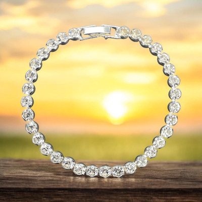Bracelet en rond de tennis.